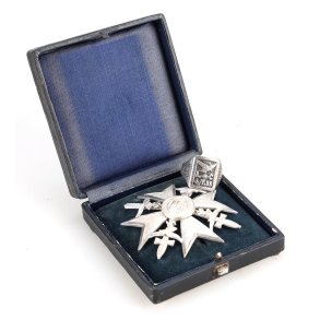 German WW2 Spanish Cross in silver with swords - cased + Legion Condor ring