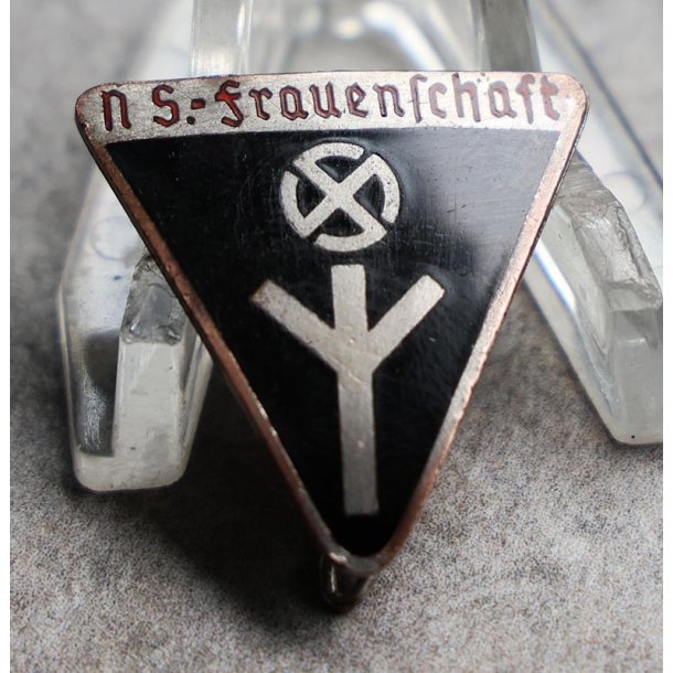 German WW2 NS-Frauenschaft 'M1/93' 