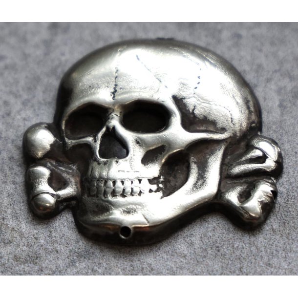 German WW2 Waffen-SS visor cap skull/totenkopf 'RZM 52'