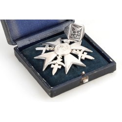 German WW2 Spanish Cross in silver with swords - cased + Legion Condor ring