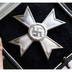 German WW2 War merit cross 1 cl 1939 w/o swords '1' - Cased