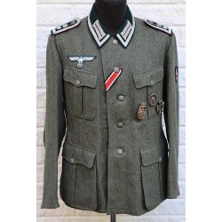German WW2 Panzer Feldwebel service uniform