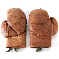 German WW2 HJ boxing gloves