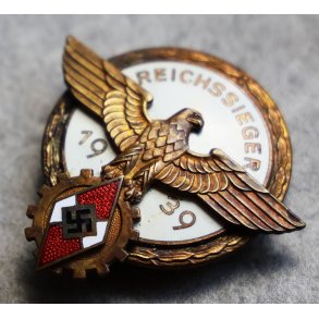 German WW2 1939 Reichssieger Badge for the National Trades Competition 