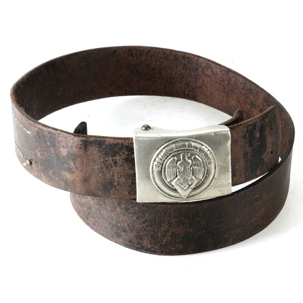German WW2 HJ Member's belt &amp; buckle 'M4/23'