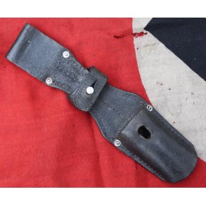 German WW2 K98 combat bayonet frog