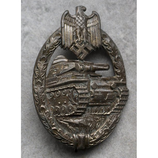 Panzer Assault Badge  in Bronze 'Juncker'