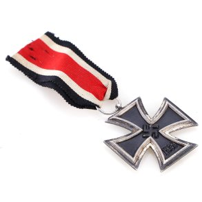 German WW2 Iron Cross second class 1939 '21'