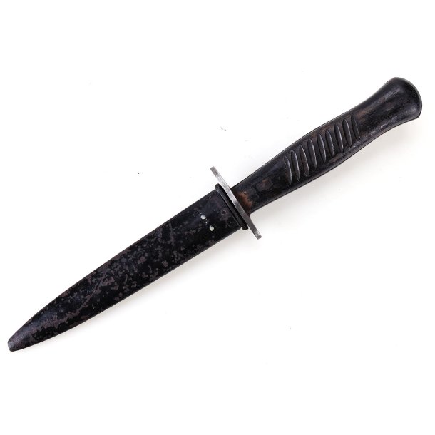German WW1/2 combat knife