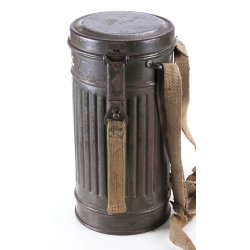 German WW2 Army Gas Mask with canister
