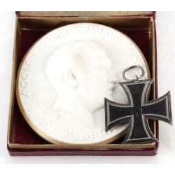 German WW2 Adolf H 50th Birthday Porcelain Medal - cased