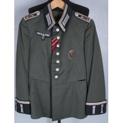 German WW2 Army (Heer) medical �Sanit�ter� Waffenrock for Oberfeldwebel