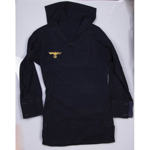 German WW2 Kriegsmarine EM's dark blue pullover service shirt