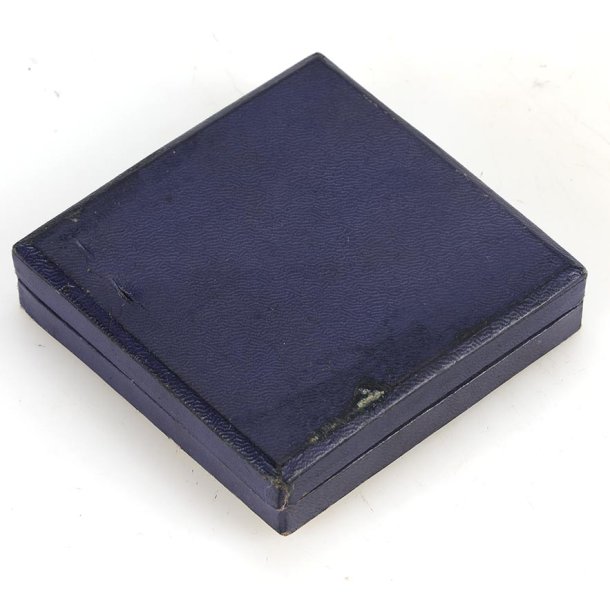 German WW2 Hallenkampfspiele der Oberrheinischen HJ 1942 cased victory award