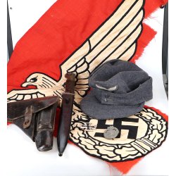 German WW2 early State service flag cut-out -  British vet bringback