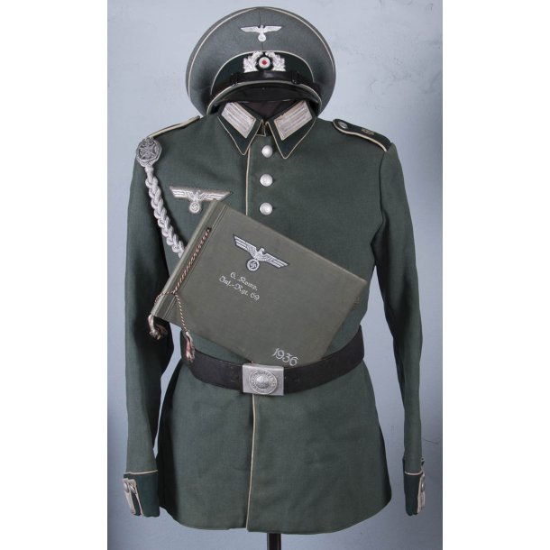 German WW2 Army Infantry EM's dress tunic Infantry Regiment 69 + Photo album