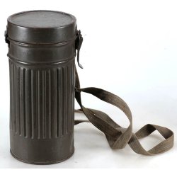 German WW2 Army Gas Mask with canister