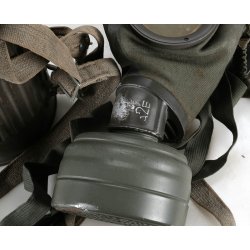 German WW2 Army Gas Mask with canister