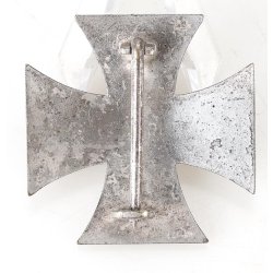 German WW1/2 Iron Cross first class 1914/1939 'Petz &amp; Lorenz'