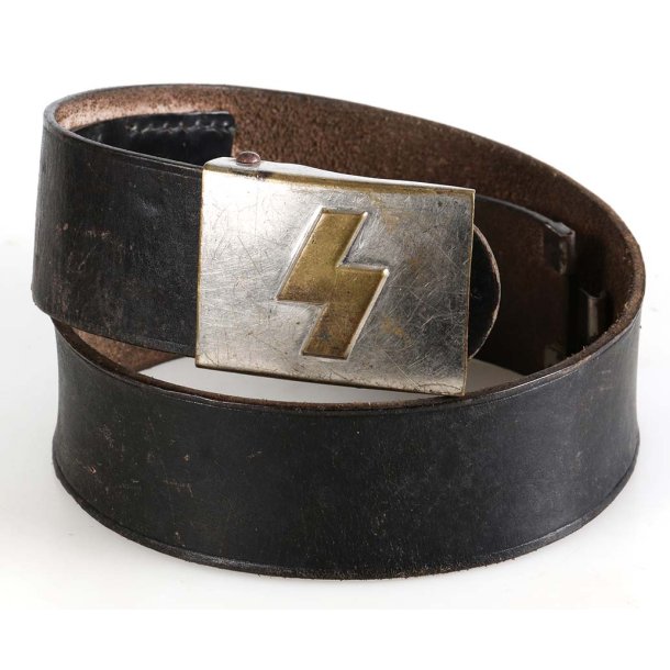 German WW2 DJ Members Belt &amp; Buckle 'RZM UE 72'