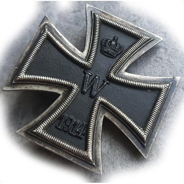German WW1/2 Iron Cross first class 1914/1939 'L/10'
