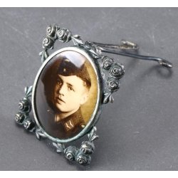 Framed sweetheart Luftwaffe portrait