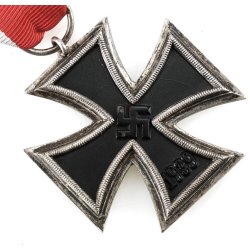 German WW2 Iron Cross second class 1939 ''Round 3'