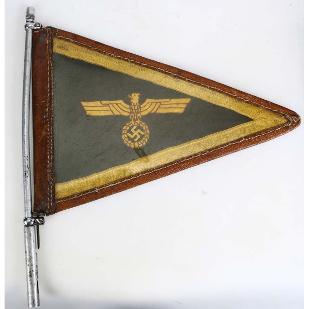 German WW2 Kriegsmarine Admiral's vehicle pennant