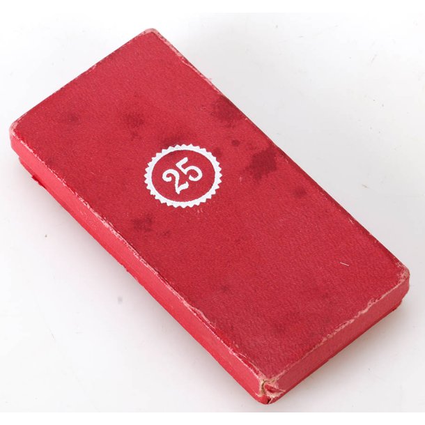 German WW2 25 years Faithful service medal Cased German WW12