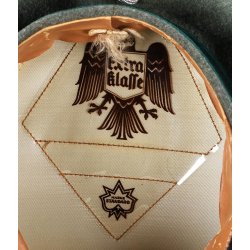 German WW2 Army Officer's visor cap - Green piping 'Extra klasse'