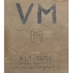 German WW2 The Deutsche Volksmaske with box of issue