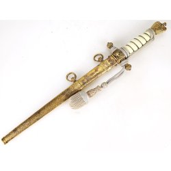 German WW2 Kriegsmarine Officers dagger with portepee and hammered scabbard