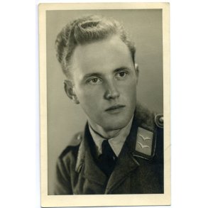 Luftwaffe Studio photo