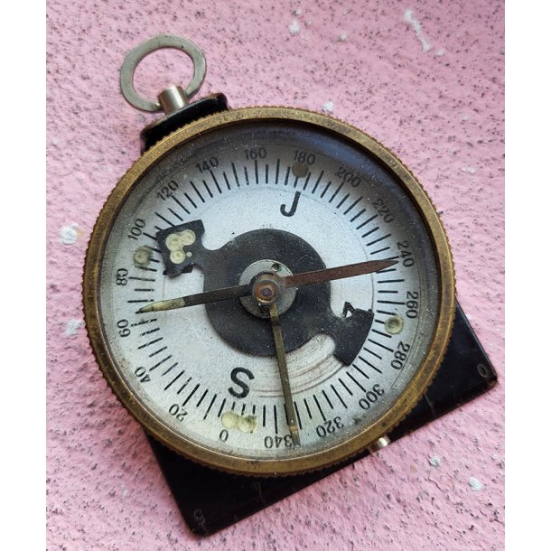 WW2 marching compass