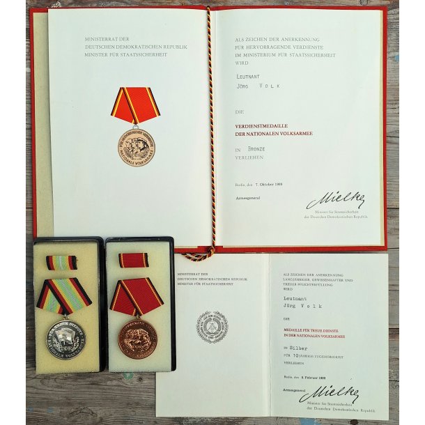 DDR, MfS/Stasi Officer Medal group