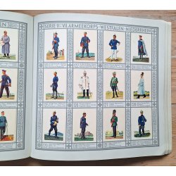German 1930s Cigarette Album - Uniformen Der Alten Armee (Waldorf-Astoria)