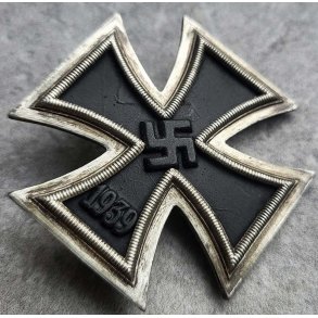 German WW2 Iron Cross first class 1939 - 'L/13'