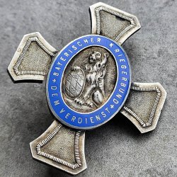 Geman WW1 Bavarian: Dem Verdienst- Bayerischer Kriegerbund badge
