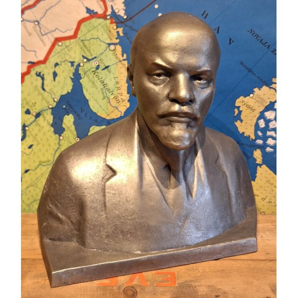 Soviet table bust - Lenin (#2)
