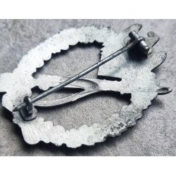 German WW2 Infantry assault badge in silver 'Rettenmaier'