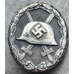 German WW2 Wound badge in silver 1939 � 'L/17' Hermann Werstein, Jena