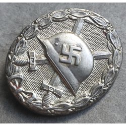 German WW2 Wound badge in silver "�bergrosse" Wiedmann/Deschler