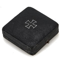 German WW2 Iron Cross first class 1939 '20' - Cased