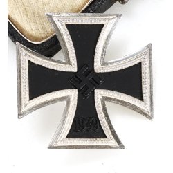 German WW2 Iron Cross first class 1939 '20' - Cased