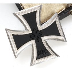German WW2 Iron Cross first class 1939 '20' - Cased