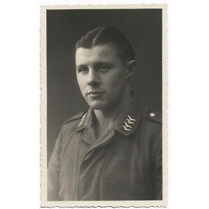 Luftwaffe Studio photo