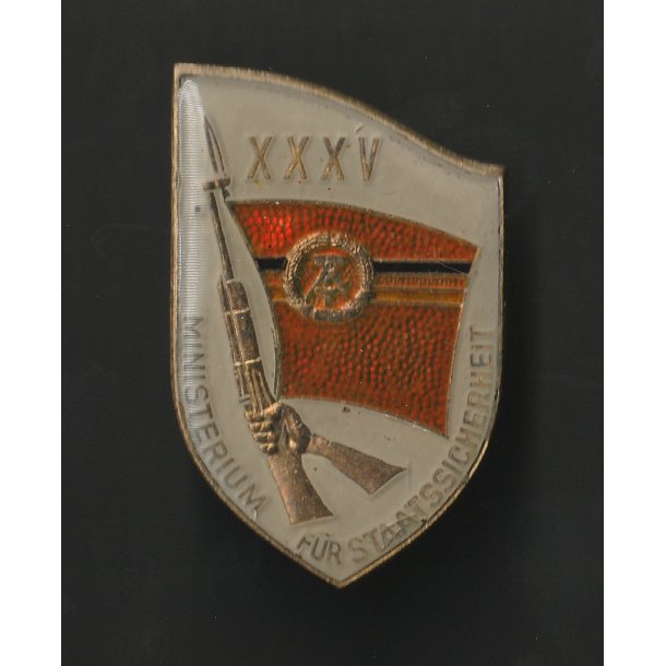DDR, MfS Stasi XXXV Jahre anniversary badge