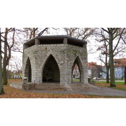 German WW2 inauguration of the war memorial in Neumarkt 1938 badge