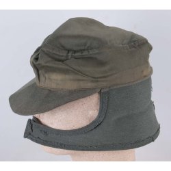 German WW2 Army/Heer EM's M43 combat cap with metal eagle and named