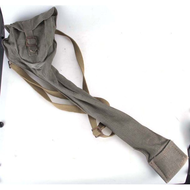 German WWII Pioneer Troops Mine &amp; Gas Warning Flag Set with Carry Case 